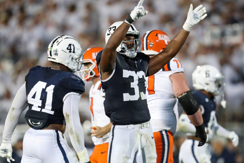 NCAA Football: Illinois at Penn State